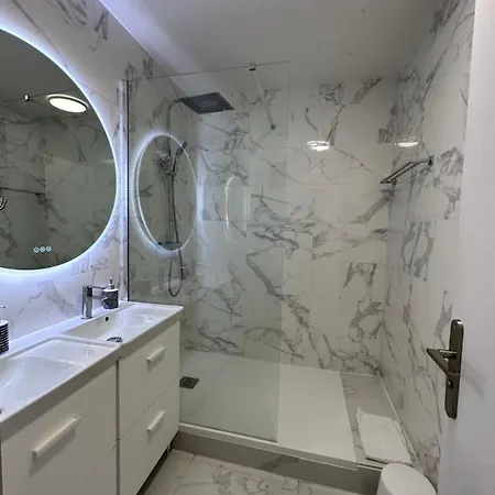 Appt Vue Place De Toscane - 4min Disneyland-paris