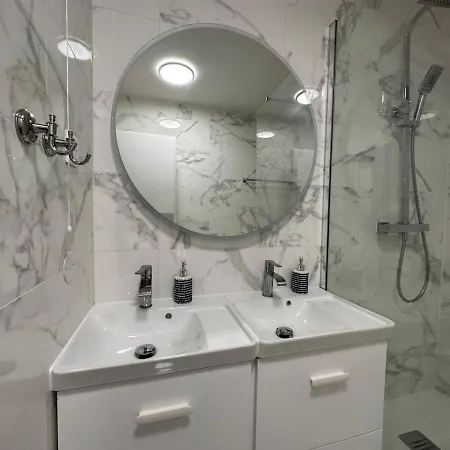 Apartment Appt Vue Place De Toscane - 4min Disneyland-paris