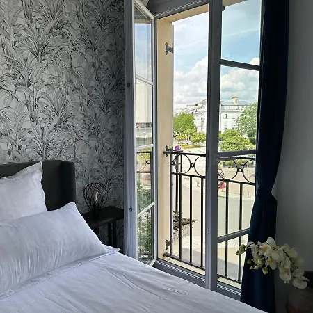 Appt Vue Place De Toscane - 4min Disneyland-paris Apartment *