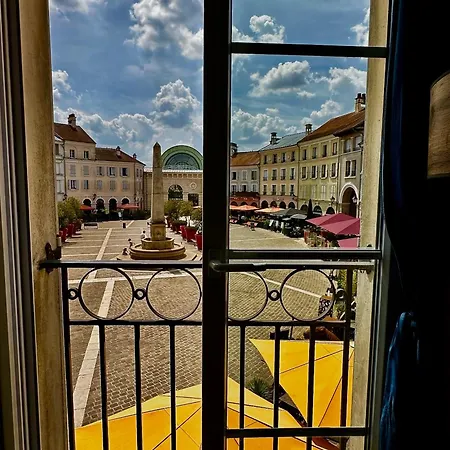 Apartment Appt Vue Place De Toscane - 4min Disneyland-paris *