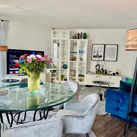 Apartment Appt Vue Place De Toscane - 4min Disneyland-paris *