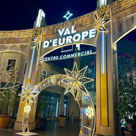 Appt Vue Place De Toscane - 4min Disneyland-paris Apartment Serris