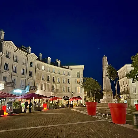 Apartment Place De Toscane - 4min Disneyland-paris *