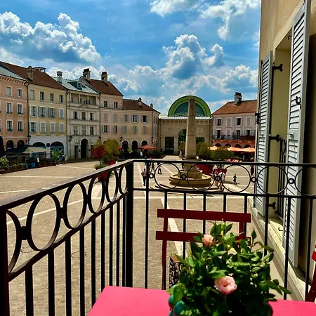 Apartment Place De Toscane - 4min Disneyland-paris