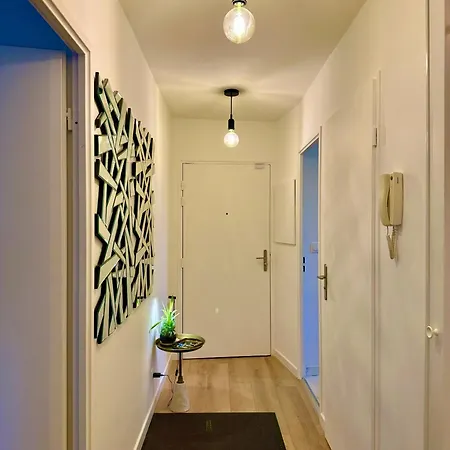 Place De Toscane - 4min Disneyland-paris Apartment